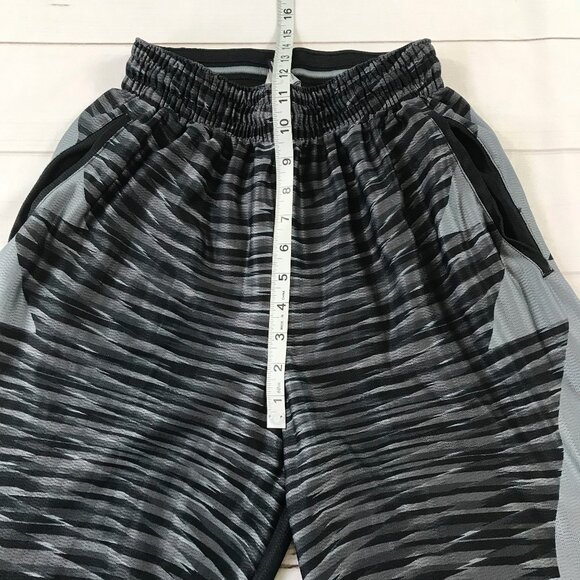Nike Dri Fit Men Small Black Gray Space Dye Active Training Shorts - Picture 10 of 14